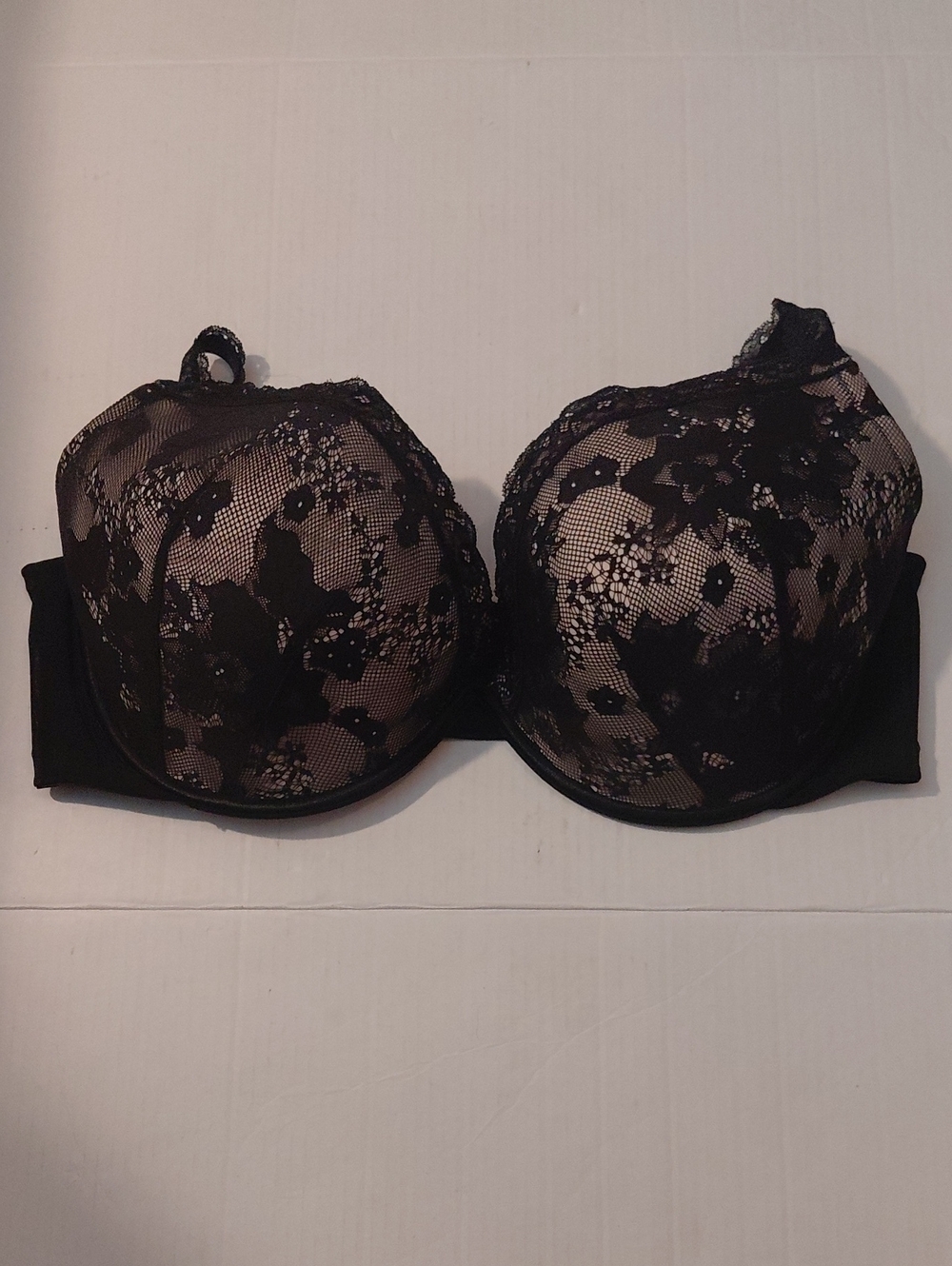 Cacique Womens Lace Overlay Push-Up Bra Black Slightly Padded Size 46 DDD adjust